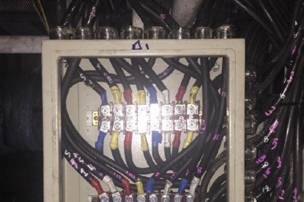 marine-services-210701-010CC95F6E6-C4E4-14A9-7D80-78F5CF0BA15F.jpg