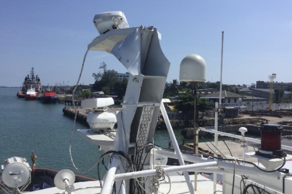 marine-services-210701-00166233763-04A3-7FD4-3CF4-43CBADF0C791.jpg