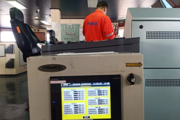 marine-services-220905-0044AA0B57E-012D-3B8F-C0AC-25F7AD322B09.jpg