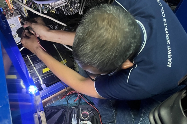 marine-services-220905-03369C5A6E3-DE8B-3D9C-FF55-B258277D57A0.jpg