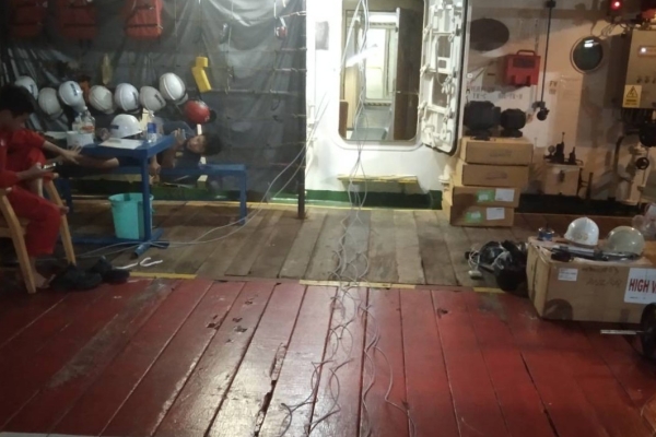 marine-services-220905-05743422E0C-CB76-6417-4058-C2066D8E8C3B.jpg