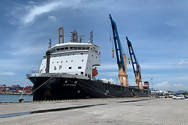 marine-services-230414-00186626EF36-88D3-E883-B96A-302B67B7CF0D.png