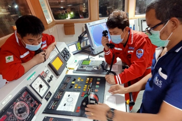 marine-services-230414-0047C8991FEC-7F41-04AF-65FD-B03E4CE6D1D0.jpg