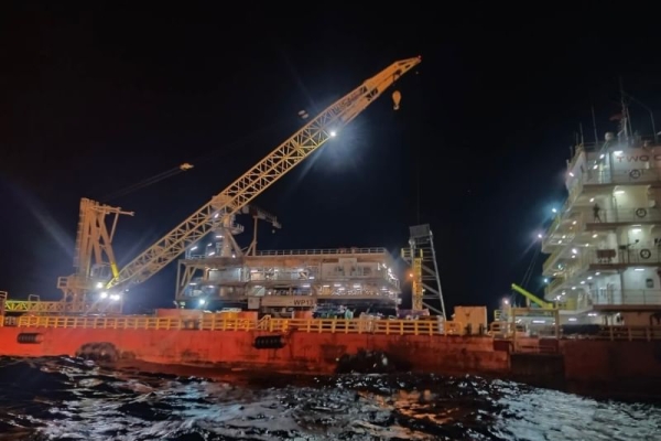 marine-services-230414-00540B3BA060-6327-80F4-0EF6-5F723CAE0D56.jpg