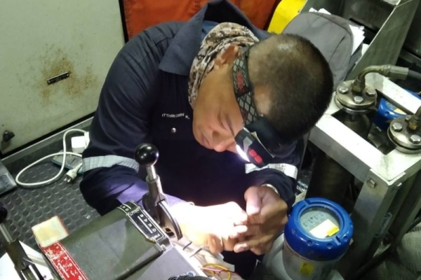 marine-services-230414-006509ED7EAF-943F-4C0E-707B-2609085BA7EC.jpg